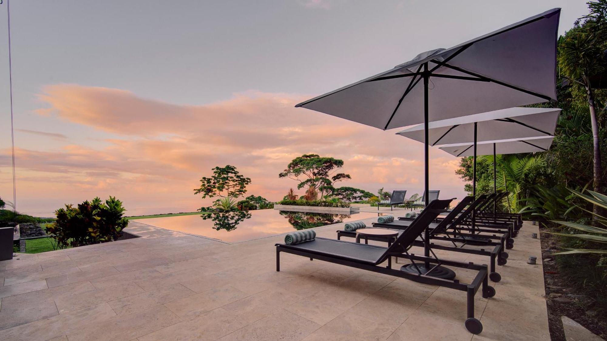 Rancho Pacifico - Boutique Hotel For Adults Увита Екстериор снимка